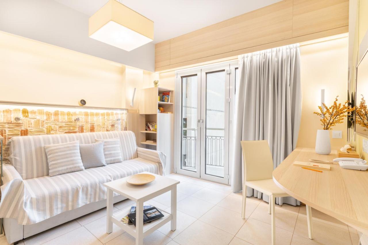 Acropolis Suites - Where Else In Athens? エクステリア 写真